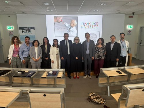 L’adroterapia unisce Italia e Cina: la delegazione dello Shandong Cancer Hospital in visita al CNAO L’adroterapia unisce Italia e Cina: la delegazione dello Shandong Cancer Hospital in visita al CNAO